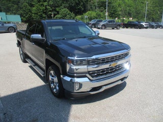 2017 Chevrolet Silverado 1500 "4WD CREW CAB 143.5"" LTZ W"