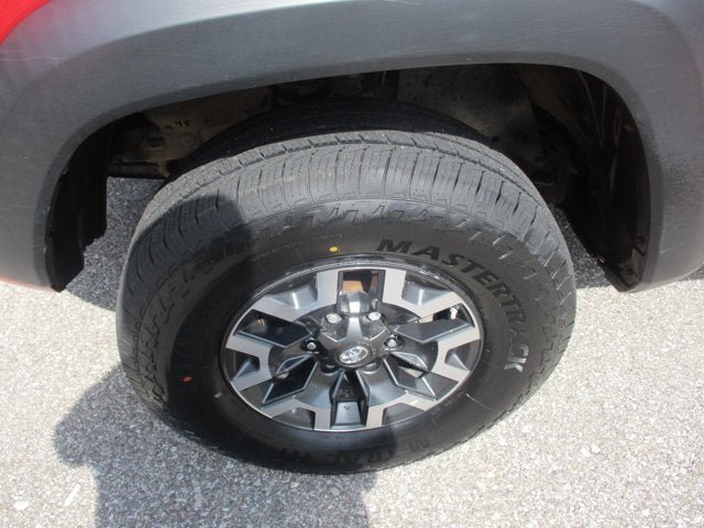 2018 Toyota Tacoma SR DOUBLE CAB 5' BED V6 4