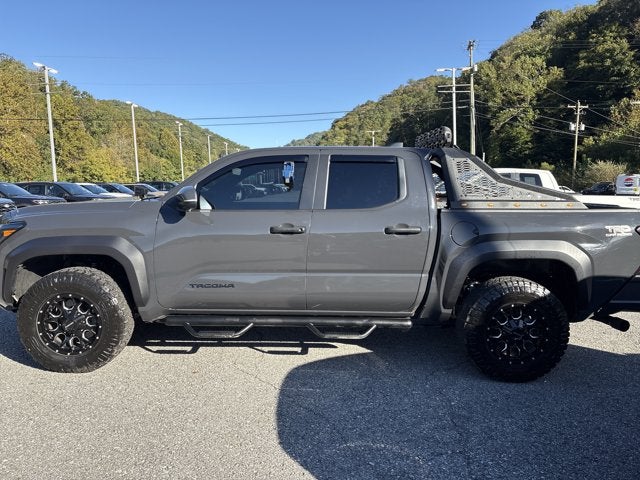 2025 Toyota Tacoma 4WD TRD OFF ROAD DOUBLE CAB 5