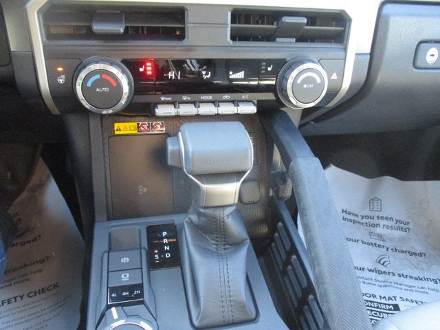 2024 Toyota Tacoma 4WD SR5 DOUBLE CAB 5' BED AT