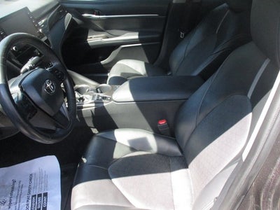 2022 Toyota Camry XSE AUTO