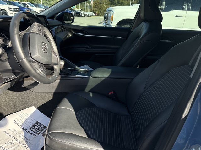 2023 Toyota Camry SE AUTO