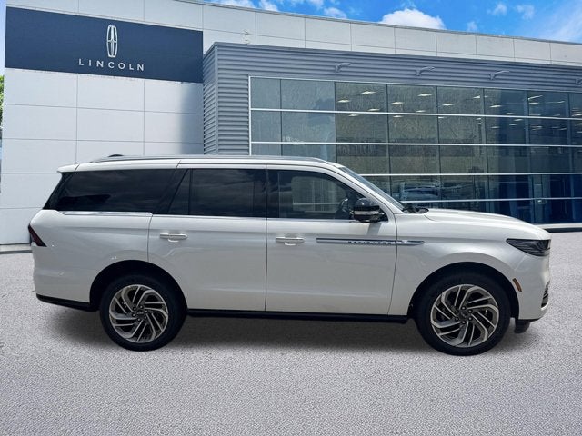2026 Lincoln Navigator Reserve