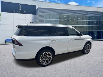 2026 Lincoln Navigator Reserve