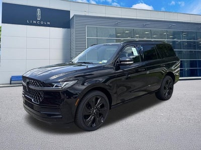 2027 Lincoln Navigator Reserve