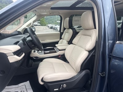 2027 Lincoln Navigator Reserve
