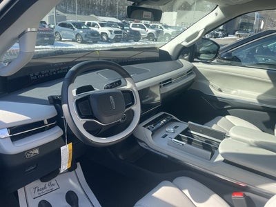 2026 Lincoln Navigator Premiere