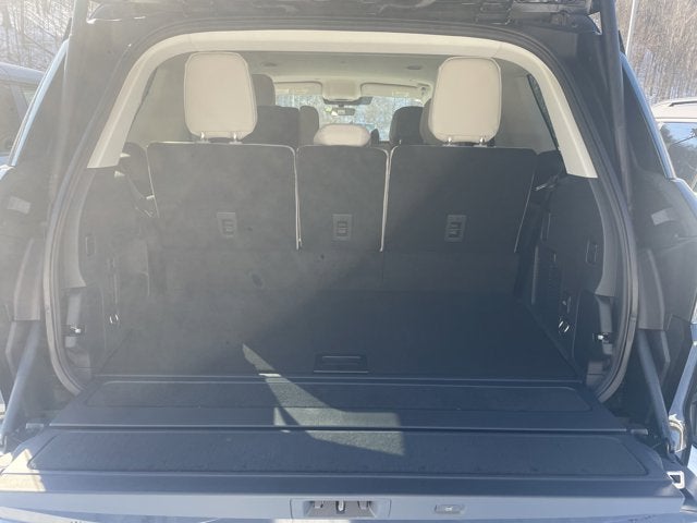 2026 Lincoln Navigator Premiere