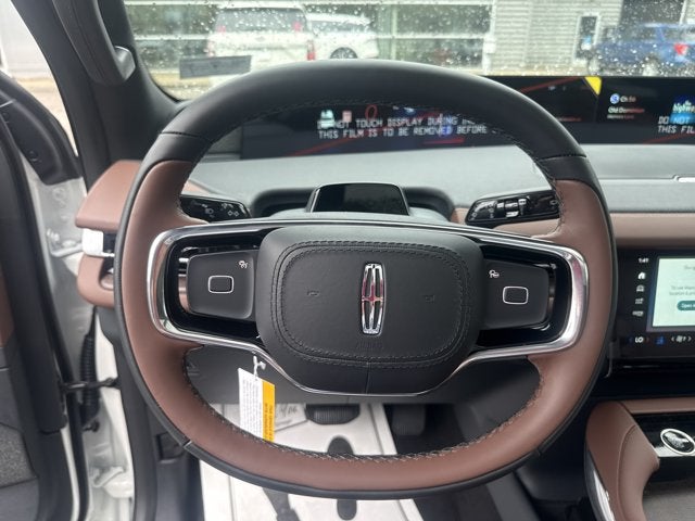 2027 Lincoln Navigator L Reserve