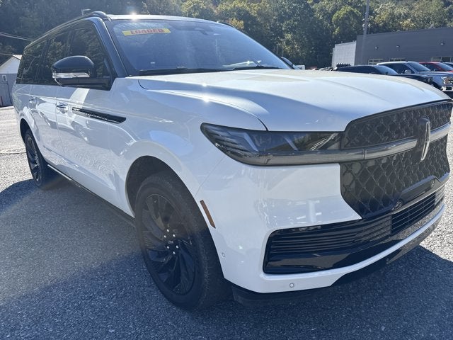 2025 Lincoln Navigator L Reserve