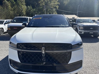 2025 Lincoln Navigator L Reserve