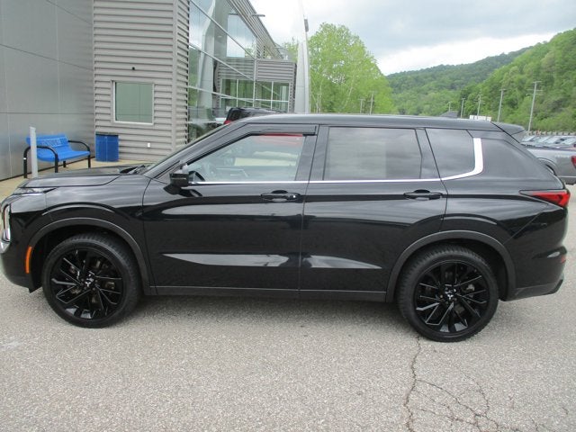 2024 Mitsubishi Outlander SE BLACK EDITION S-AWC