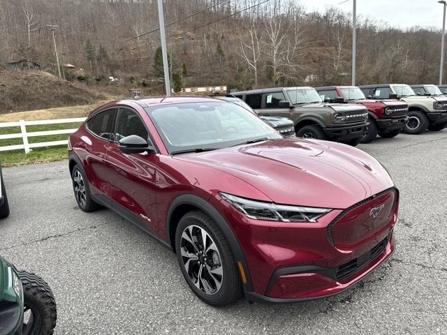 2025 Ford Mustang Mach-E Select
