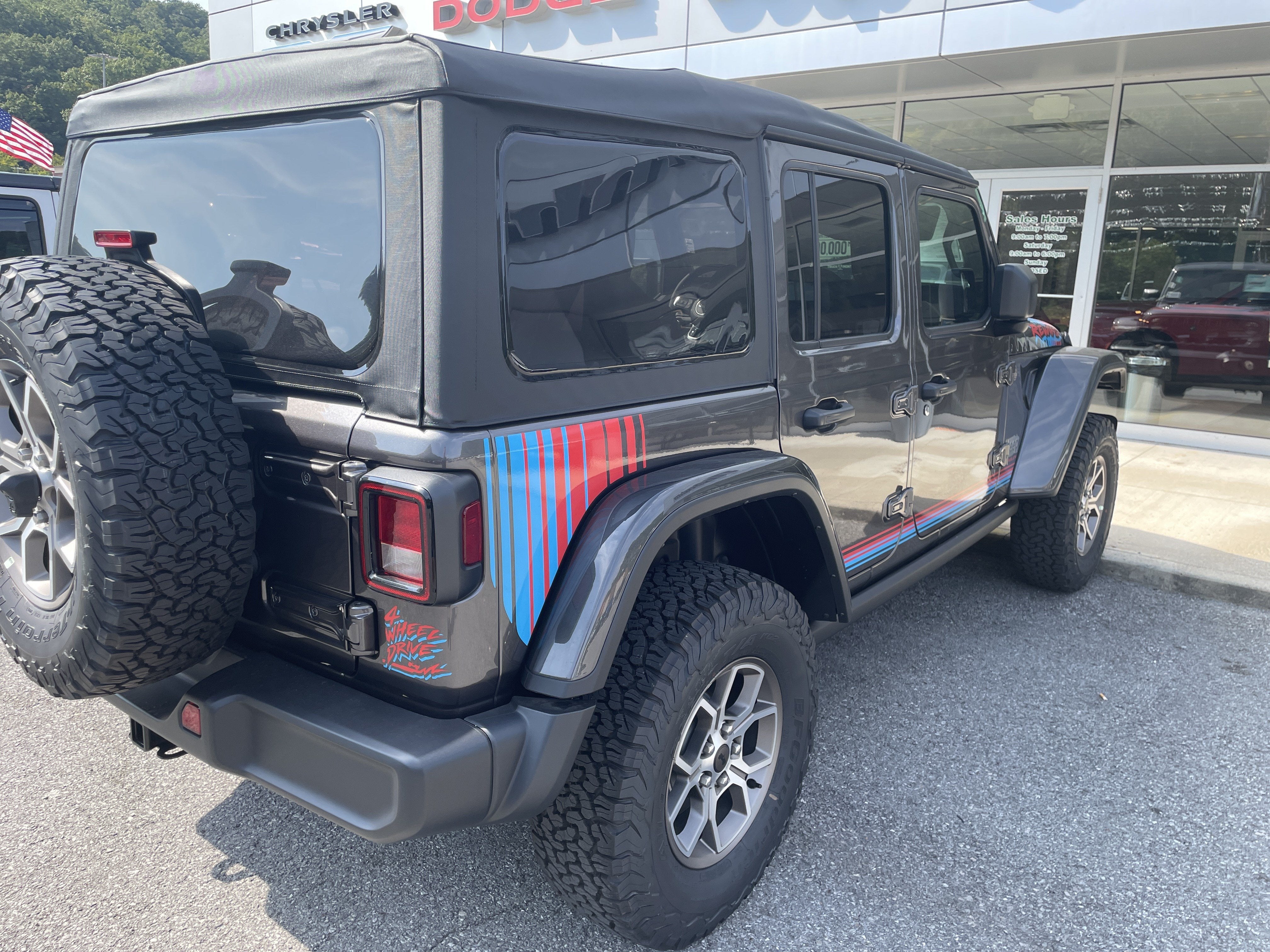 2027 Jeep Wrangler WRANGLER 4-DOOR REWIND