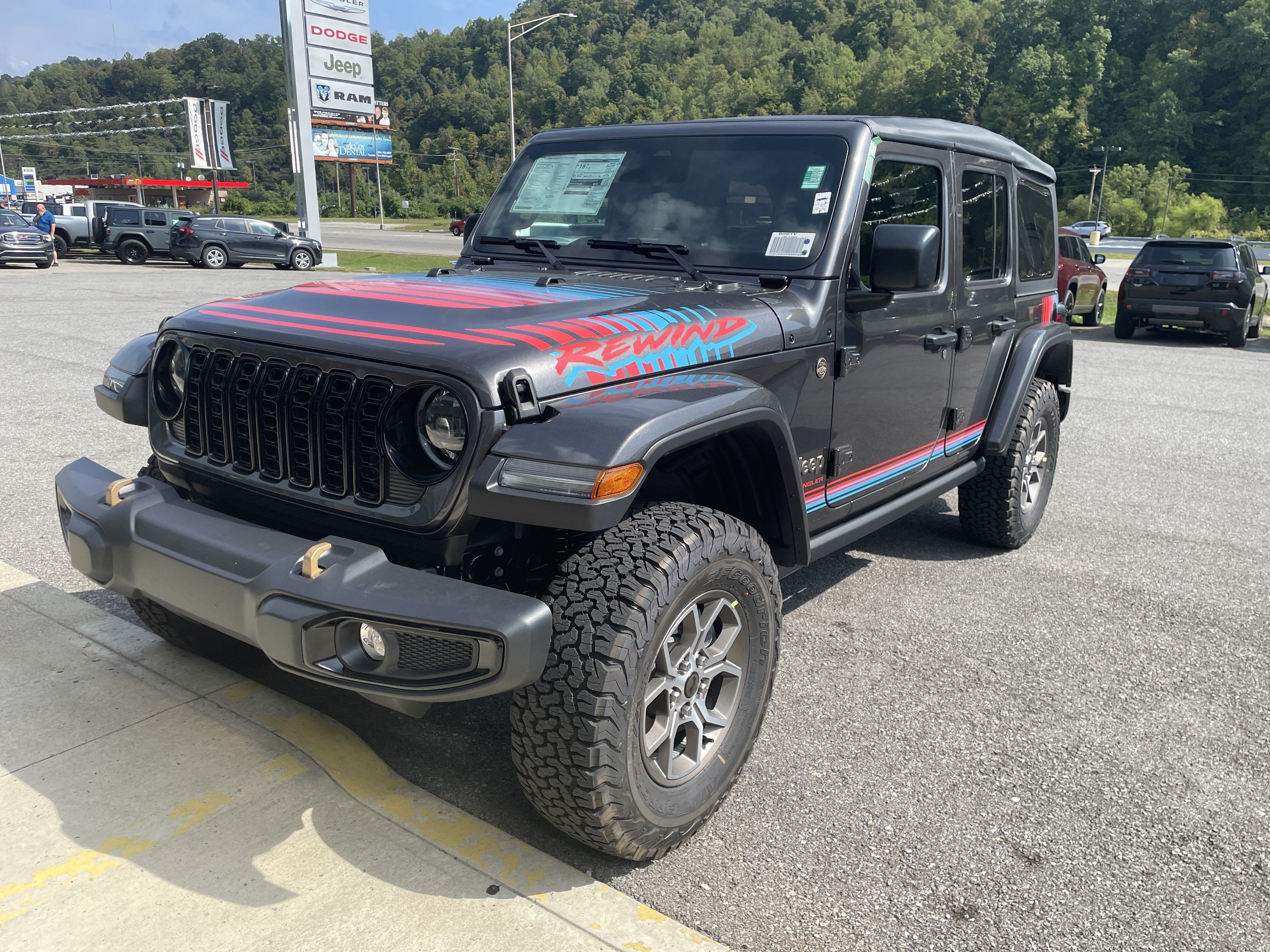 2027 Jeep Wrangler WRANGLER 4-DOOR REWIND