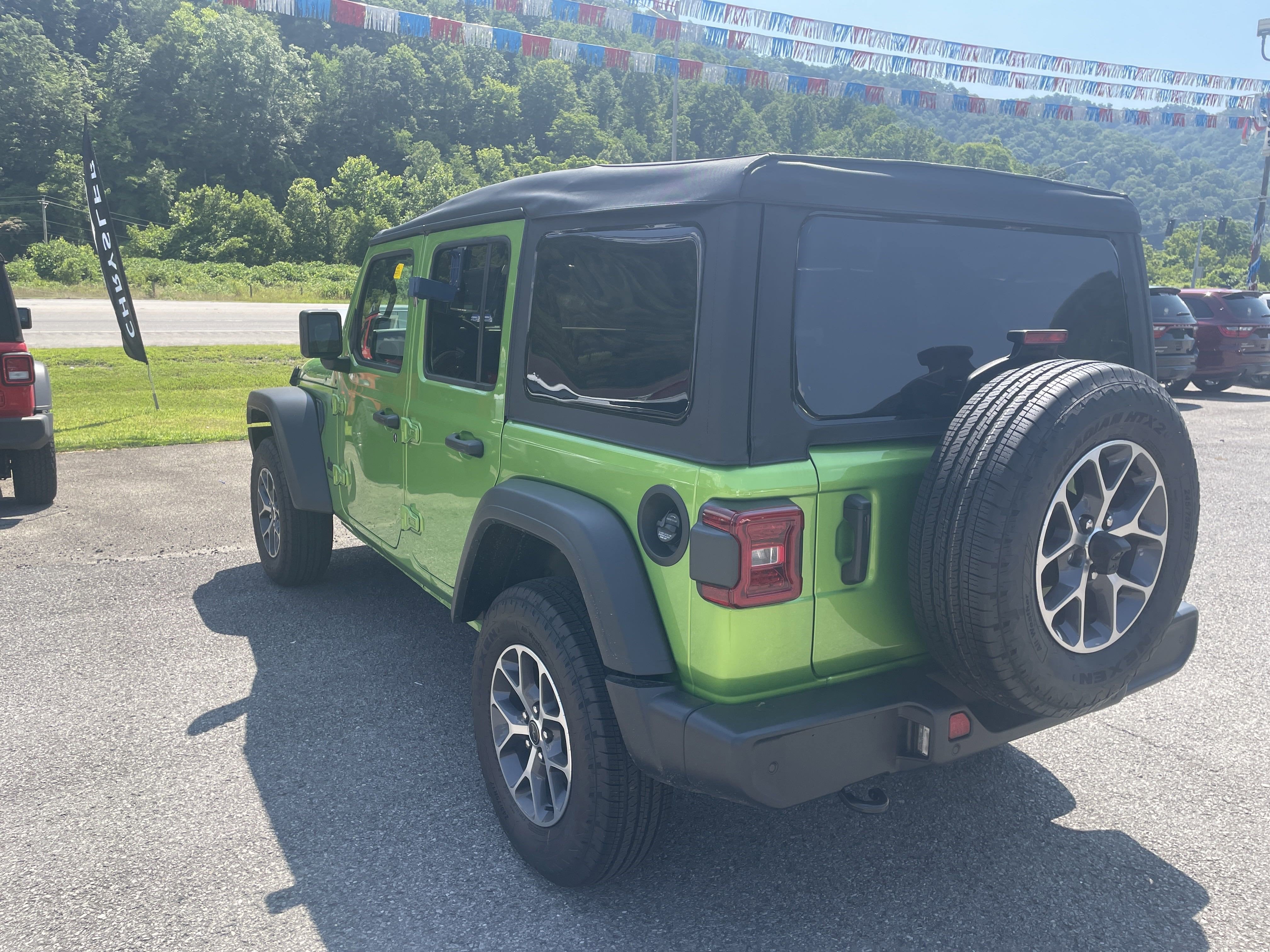 2025 Jeep Wrangler WRANGLER 4-DOOR SPORT S