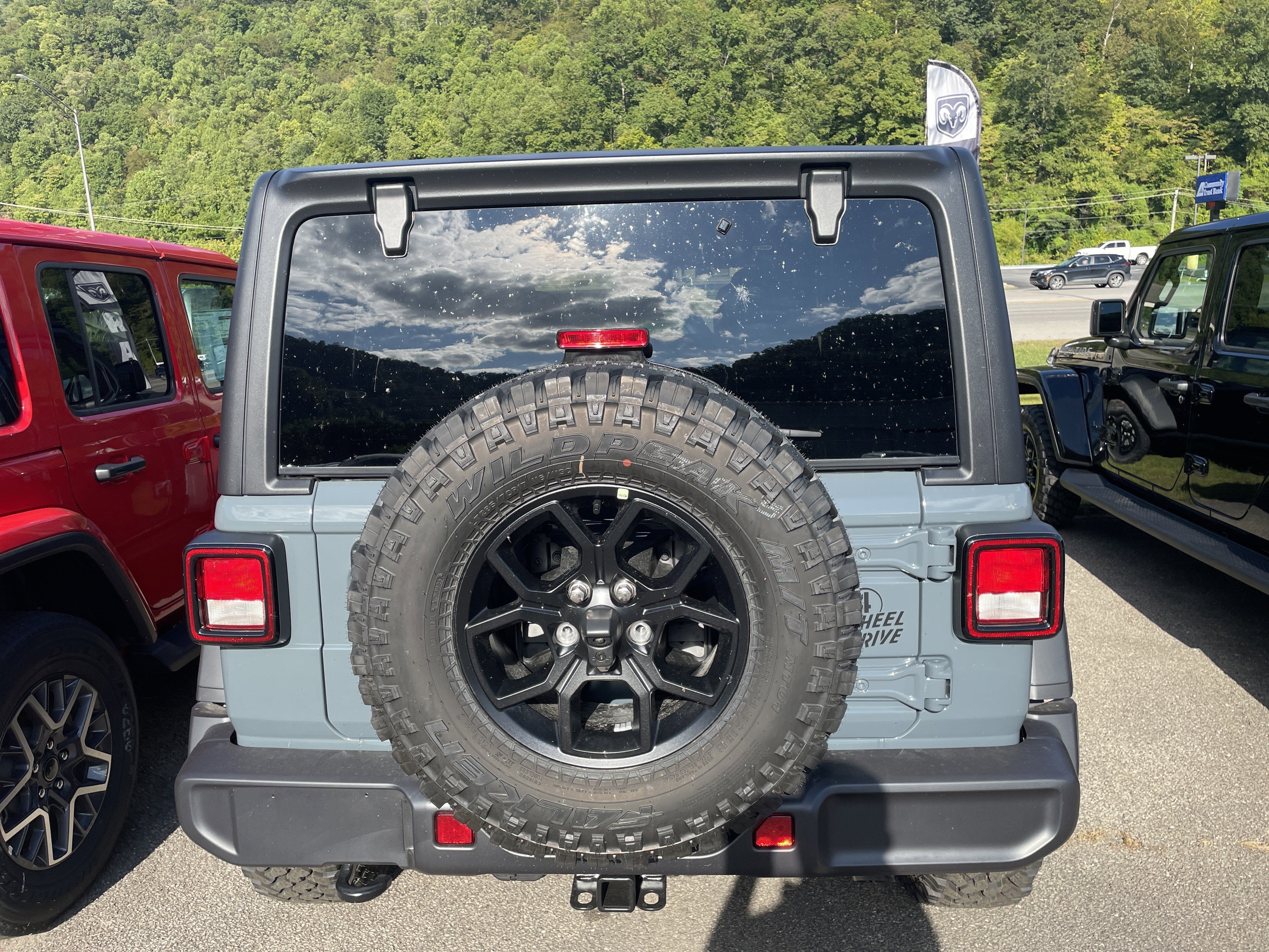 2025 Jeep Wrangler WRANGLER 4-DOOR WILLYS