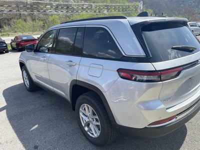 2026 Jeep Grand Cherokee GRAND CHEROKEE LAREDO X 4X4