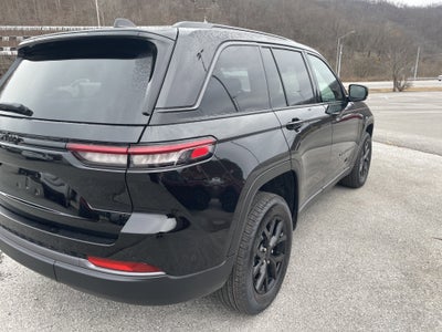 2026 Jeep Grand Cherokee GRAND CHEROKEE ALTITUDE 4X4