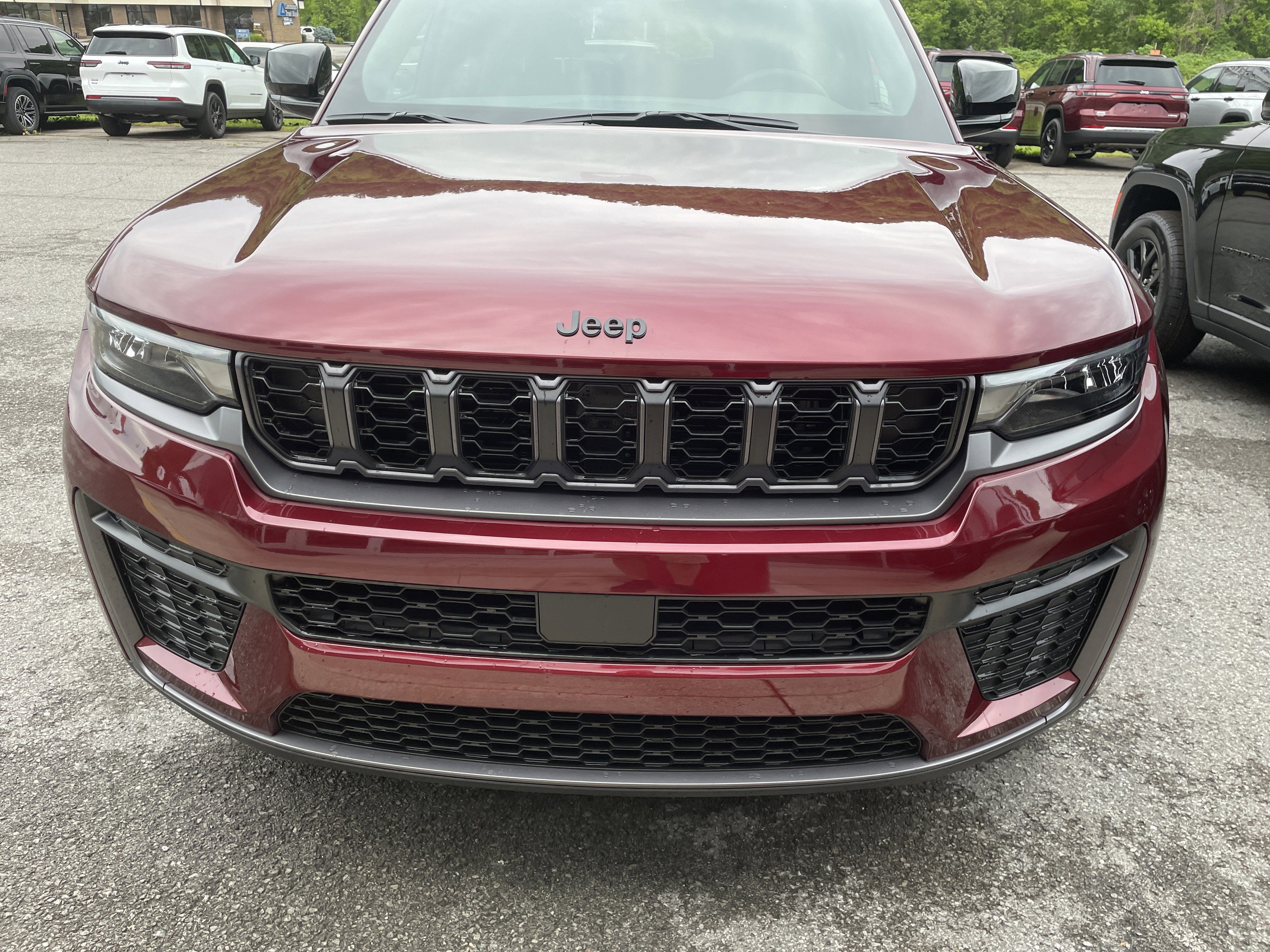 2026 Jeep Grand Cherokee GRAND CHEROKEE LAREDO ALTITUDE 4X4