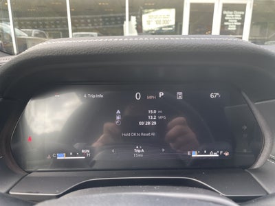 2027 Jeep Grand Cherokee Laredo Altitude