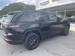 2027 Jeep Grand Cherokee Laredo Altitude