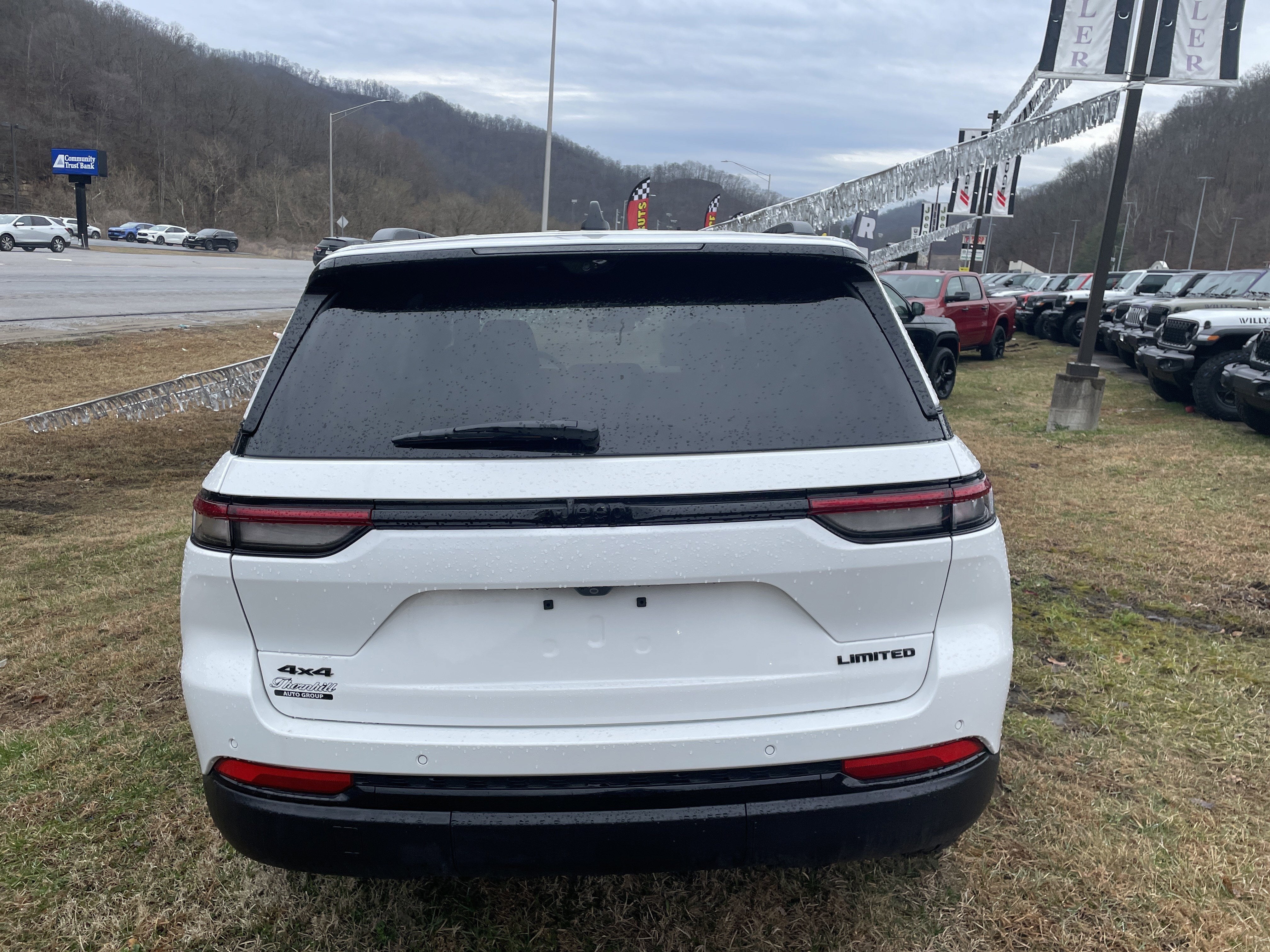 2025 Jeep Grand Cherokee GRAND CHEROKEE LIMITED 4X4