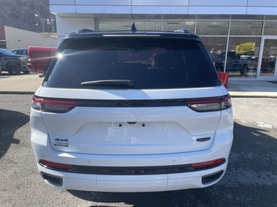 2025 Jeep Grand Cherokee GRAND CHEROKEE SUMMIT 4X4