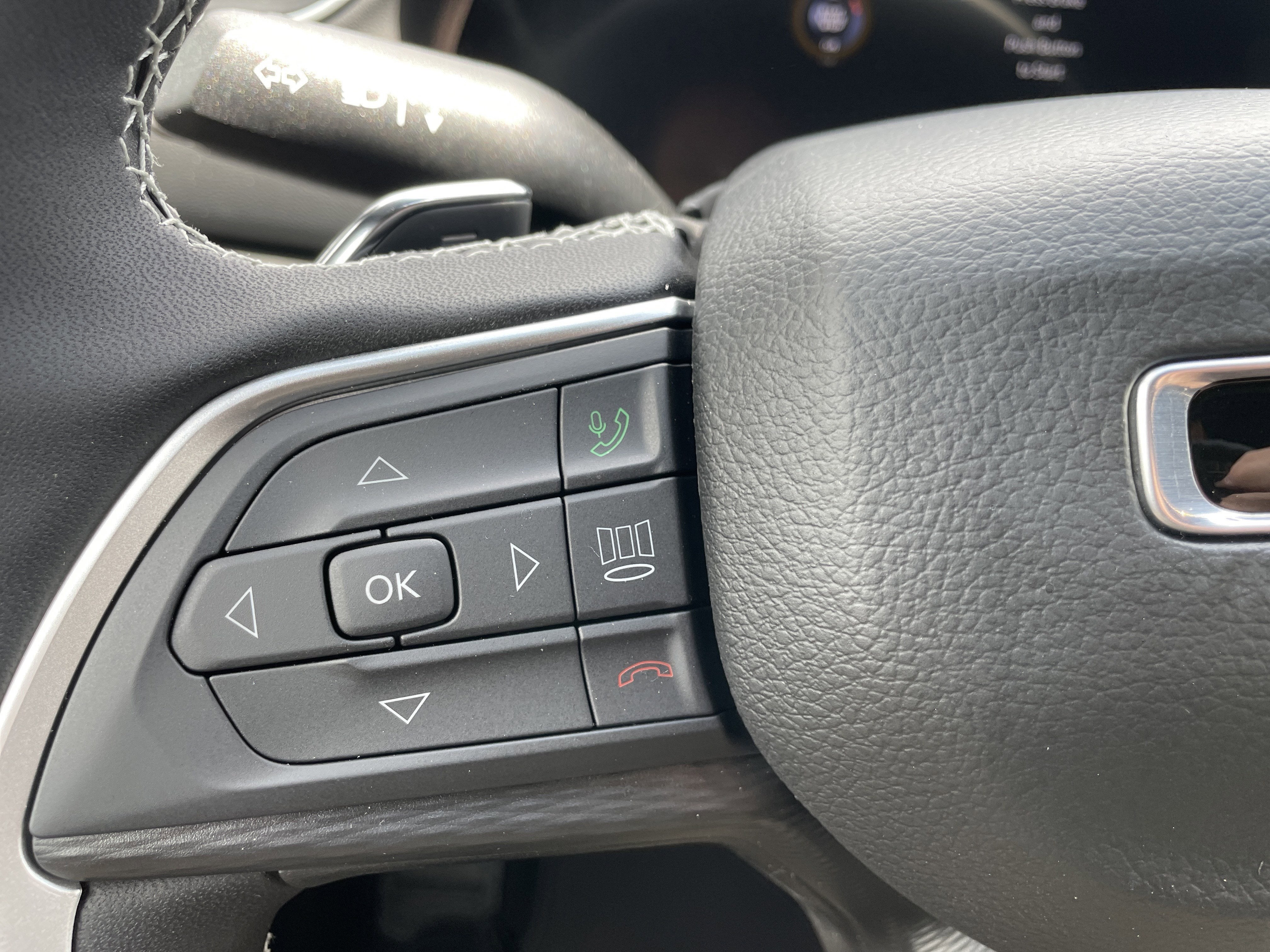 2026 Jeep Grand Cherokee GRAND CHEROKEE L LAREDO X 4X4