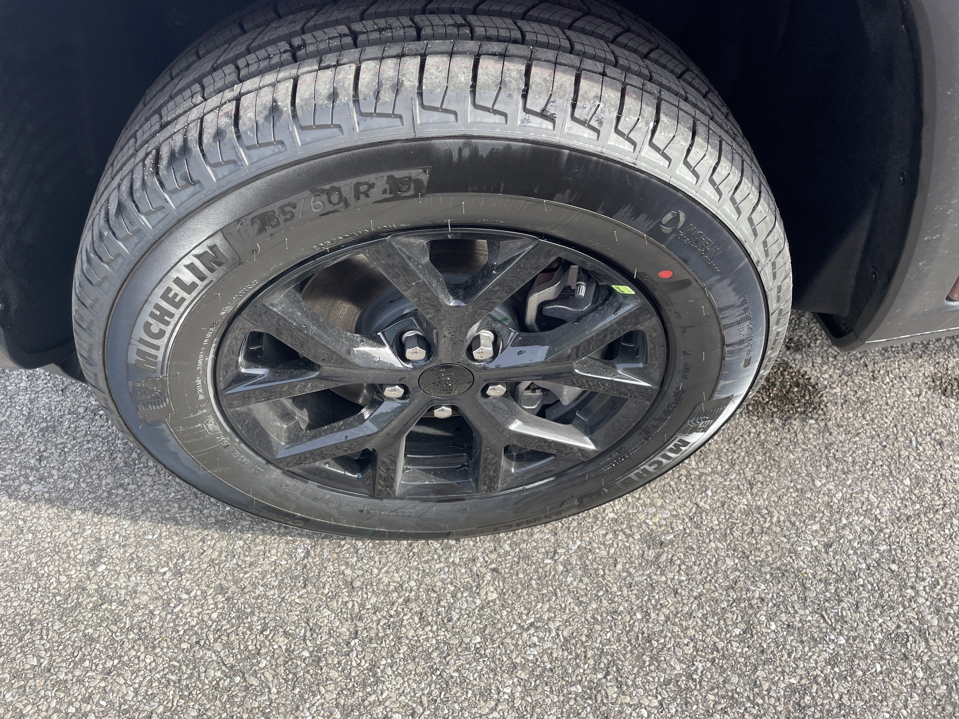 2026 Jeep Grand Cherokee GRAND CHEROKEE L LAREDO ALTITUDE 4X4