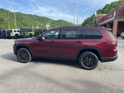 2026 Jeep Grand Cherokee GRAND CHEROKEE L LAREDO ALTITUDE 4X4