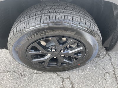 2026 Jeep Grand Cherokee GRAND CHEROKEE L LAREDO ALTITUDE 4X4