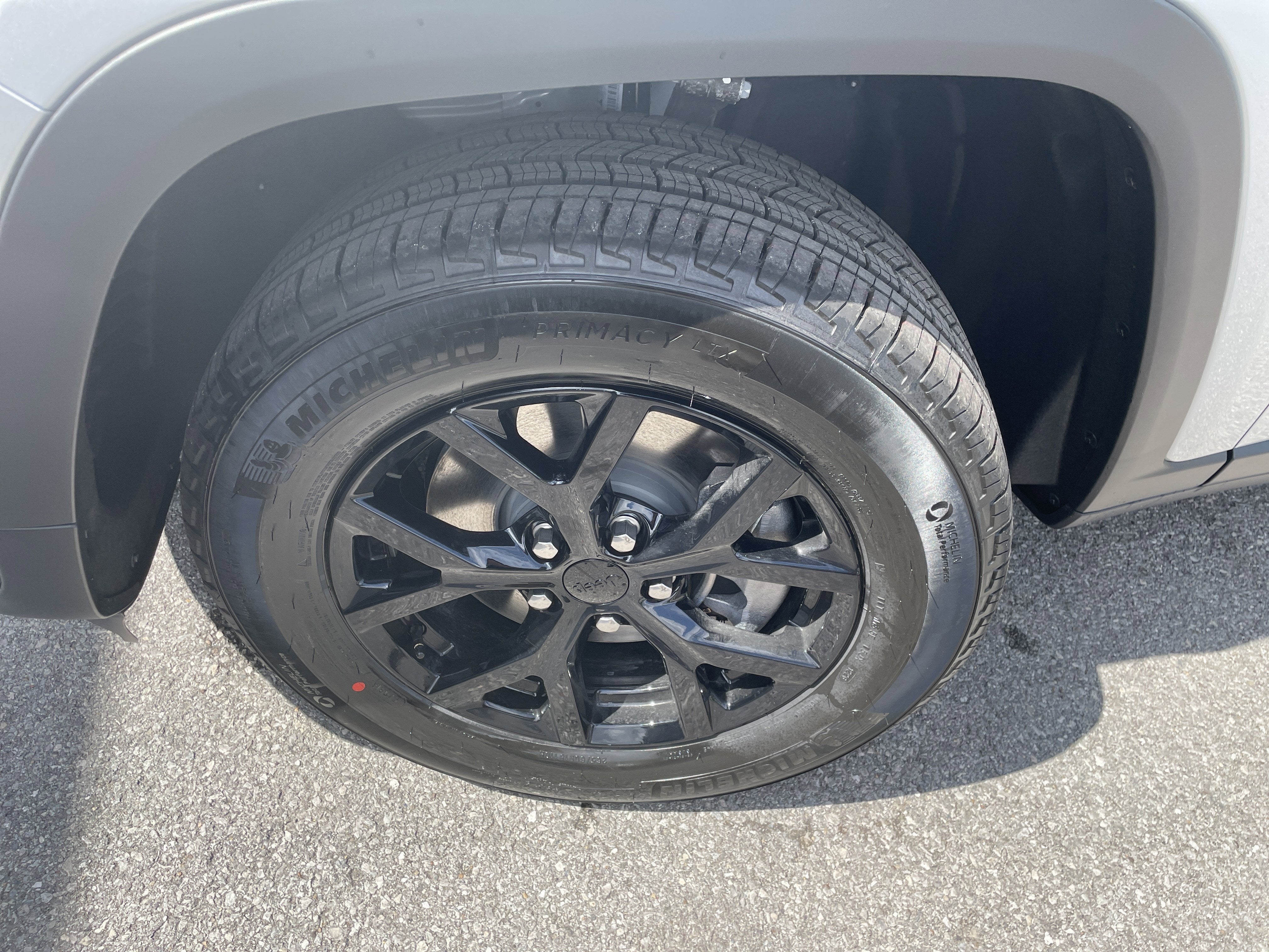 2026 Jeep Grand Cherokee GRAND CHEROKEE L LAREDO ALTITUDE 4X4