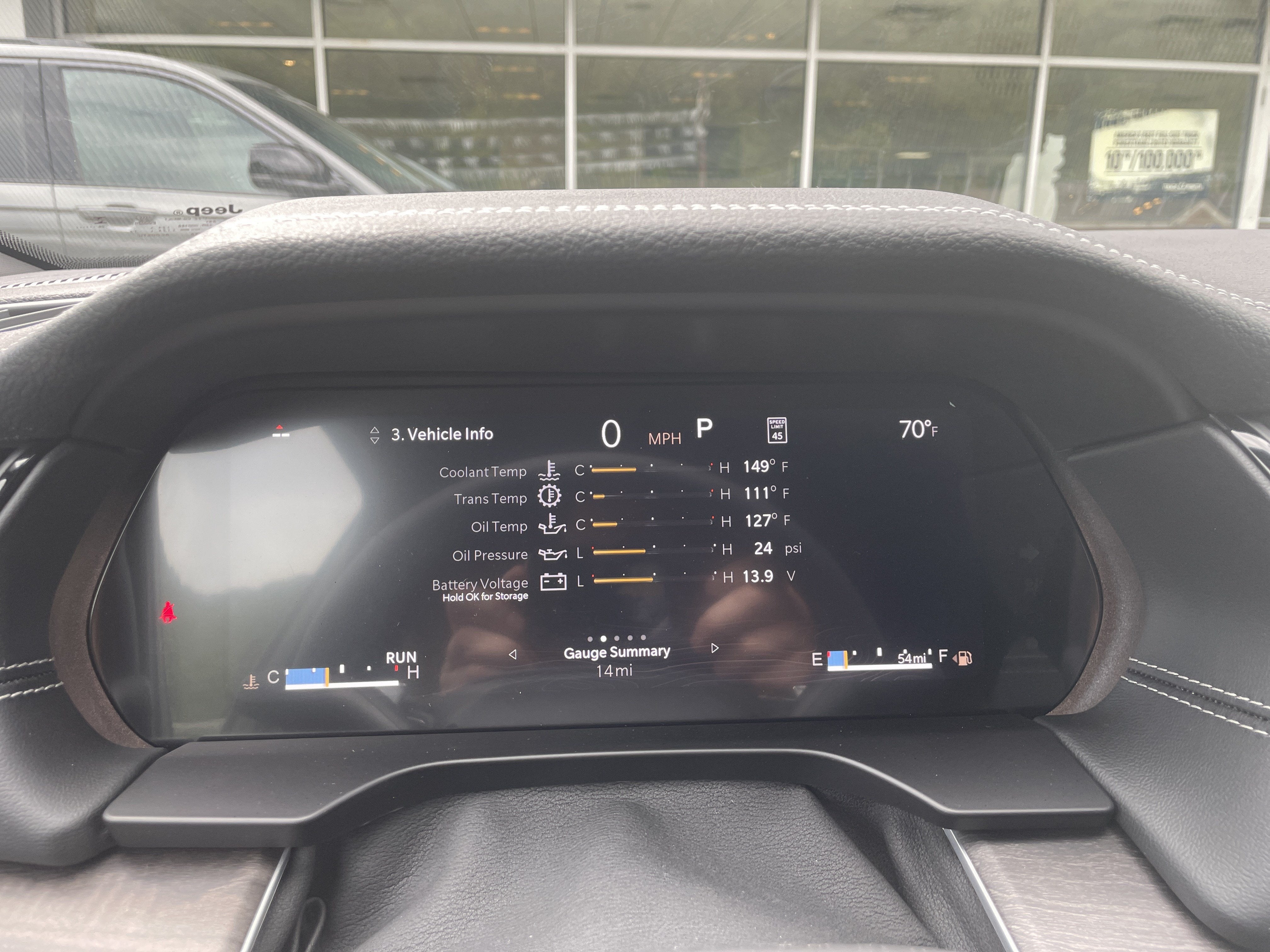 2027 Jeep Grand Cherokee Laredo Altitude
