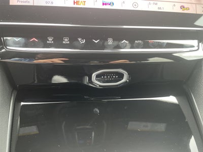 2027 Jeep Grand Cherokee Laredo Altitude