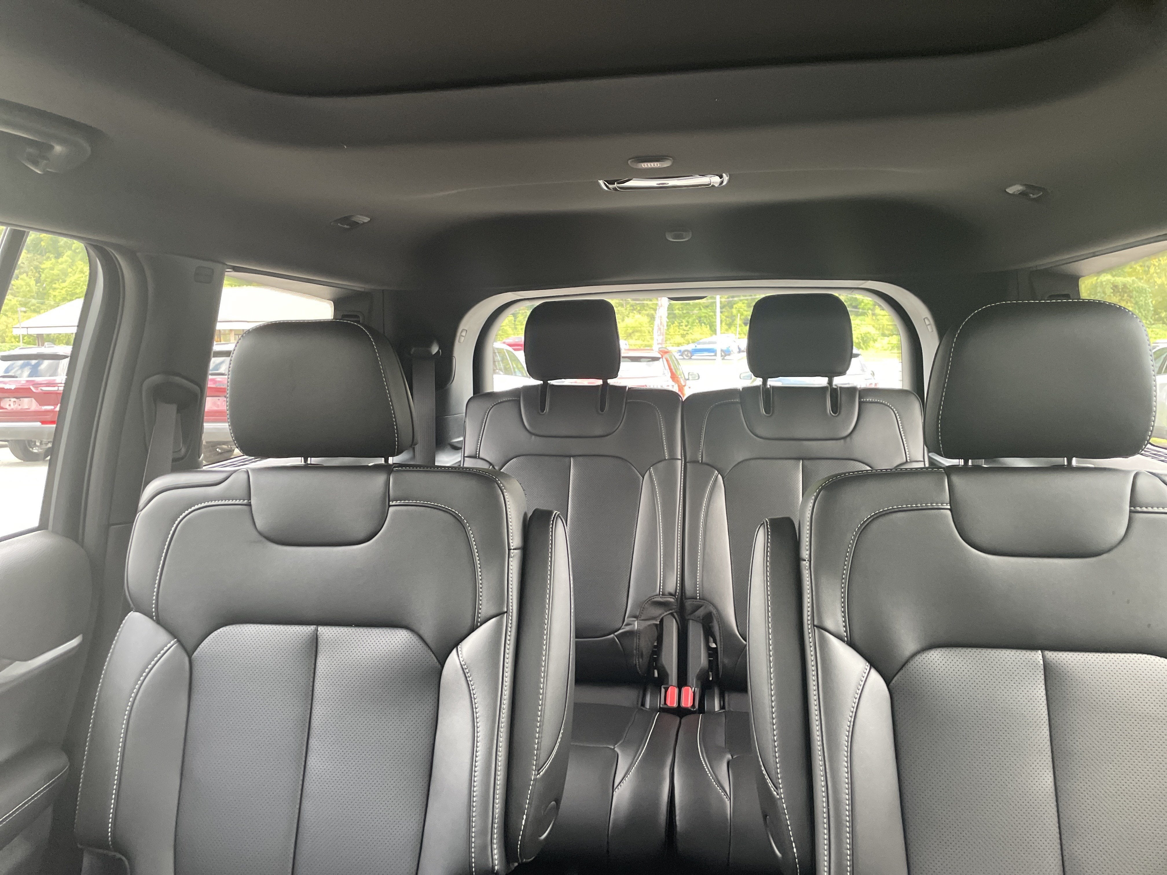 2027 Jeep Grand Cherokee Limited