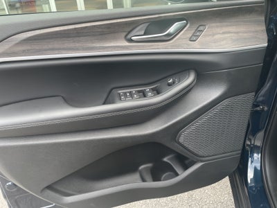 2027 Jeep Grand Cherokee Limited
