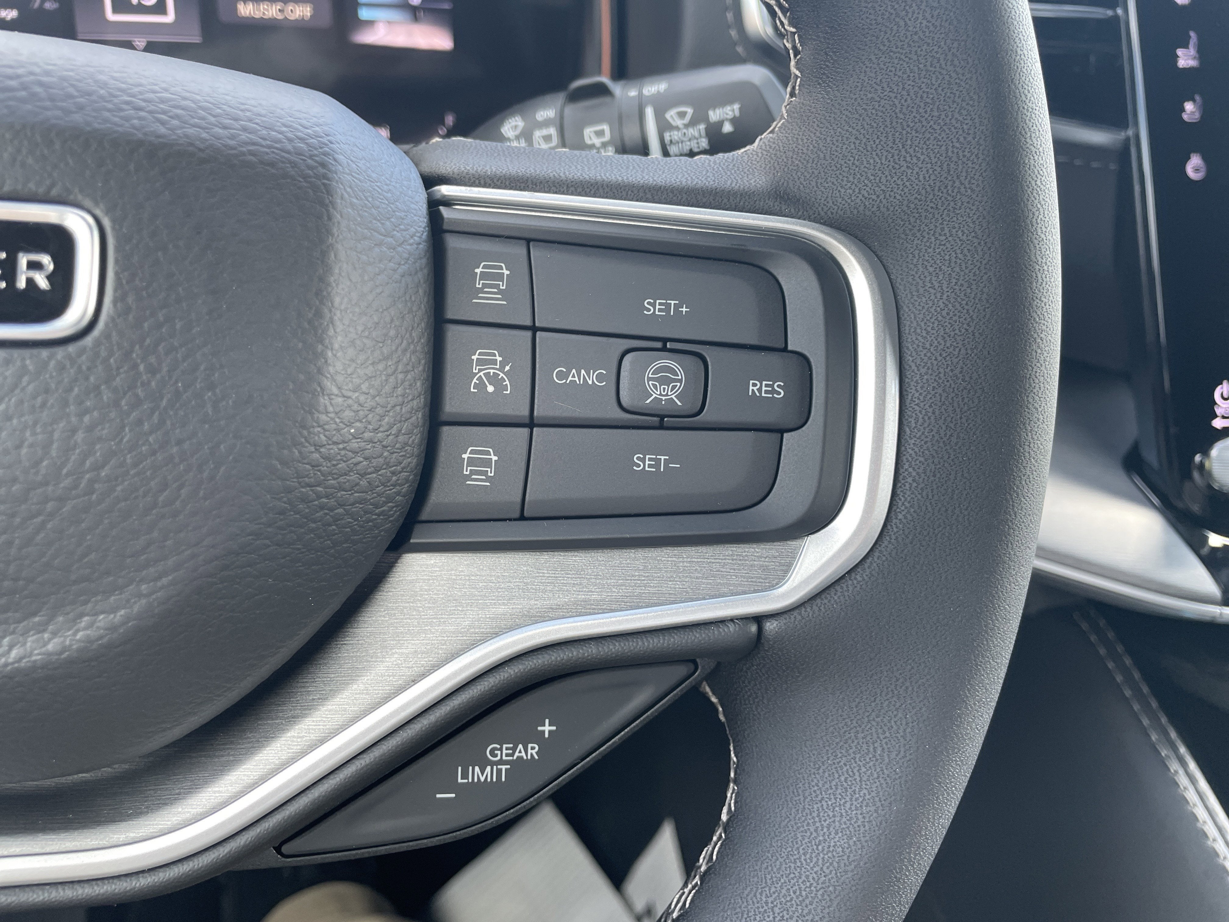 2026 Jeep Grand Wagoneer GRAND WAGONEER L LIMITED RESERVE 4X4