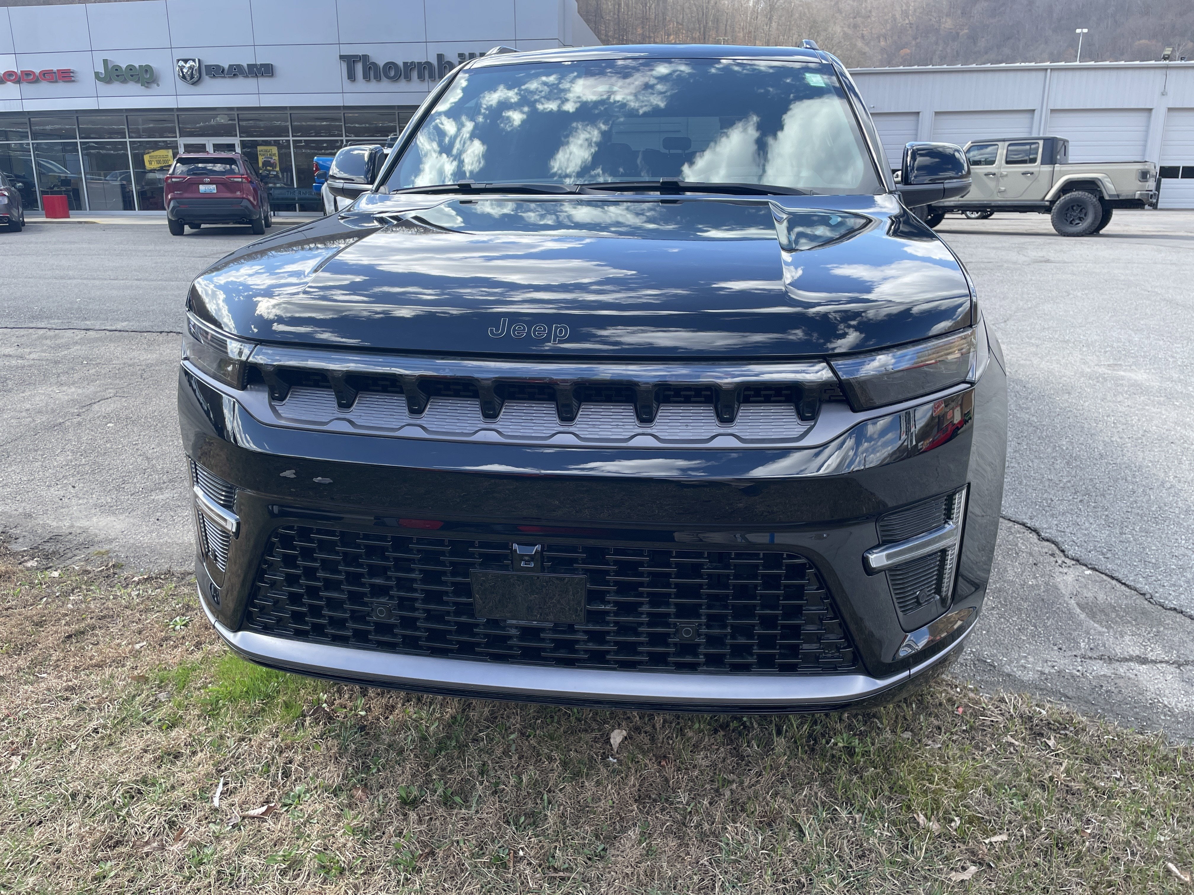 2026 Jeep Grand Wagoneer GRAND WAGONEER L LIMITED RESERVE 4X4