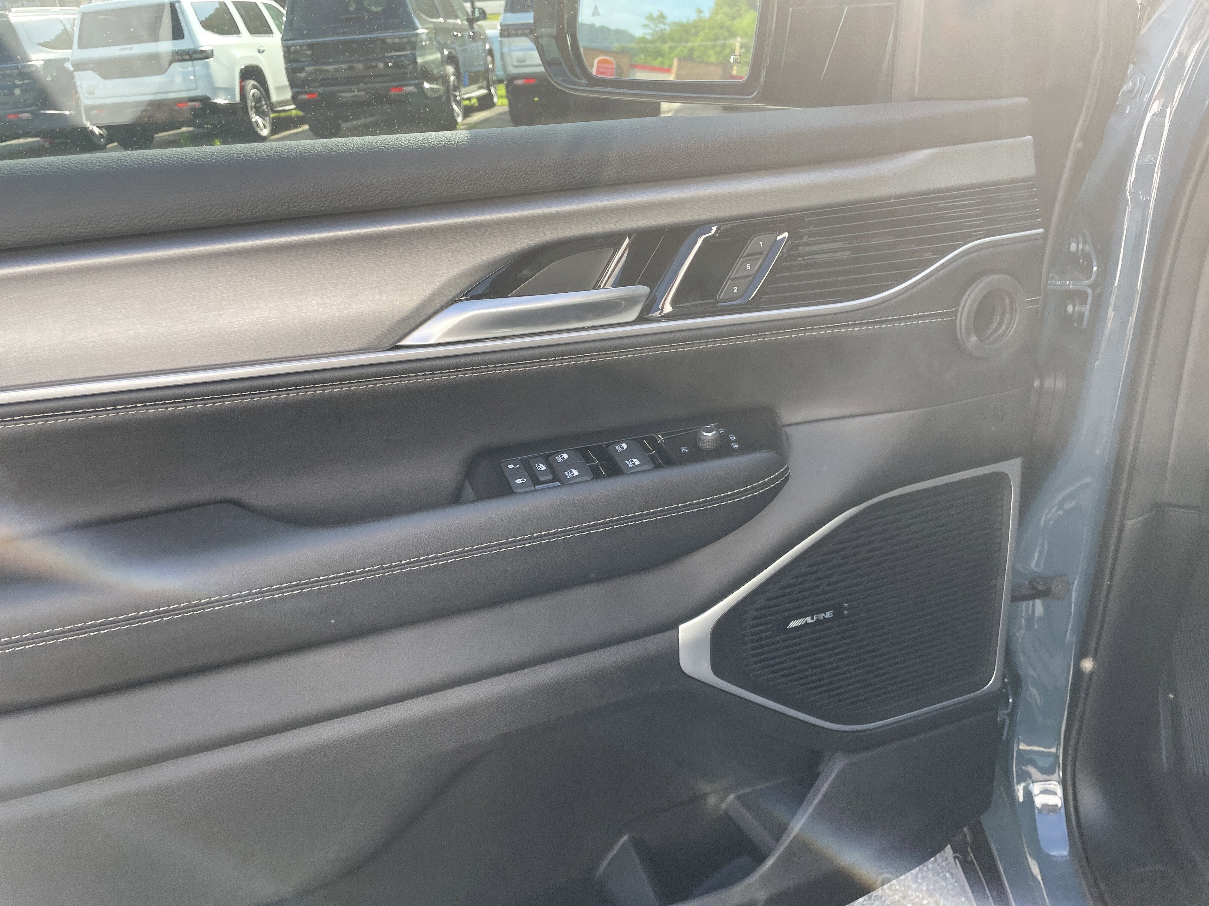 2026 Jeep Grand Wagoneer GRAND WAGONEER UPLAND 4X4