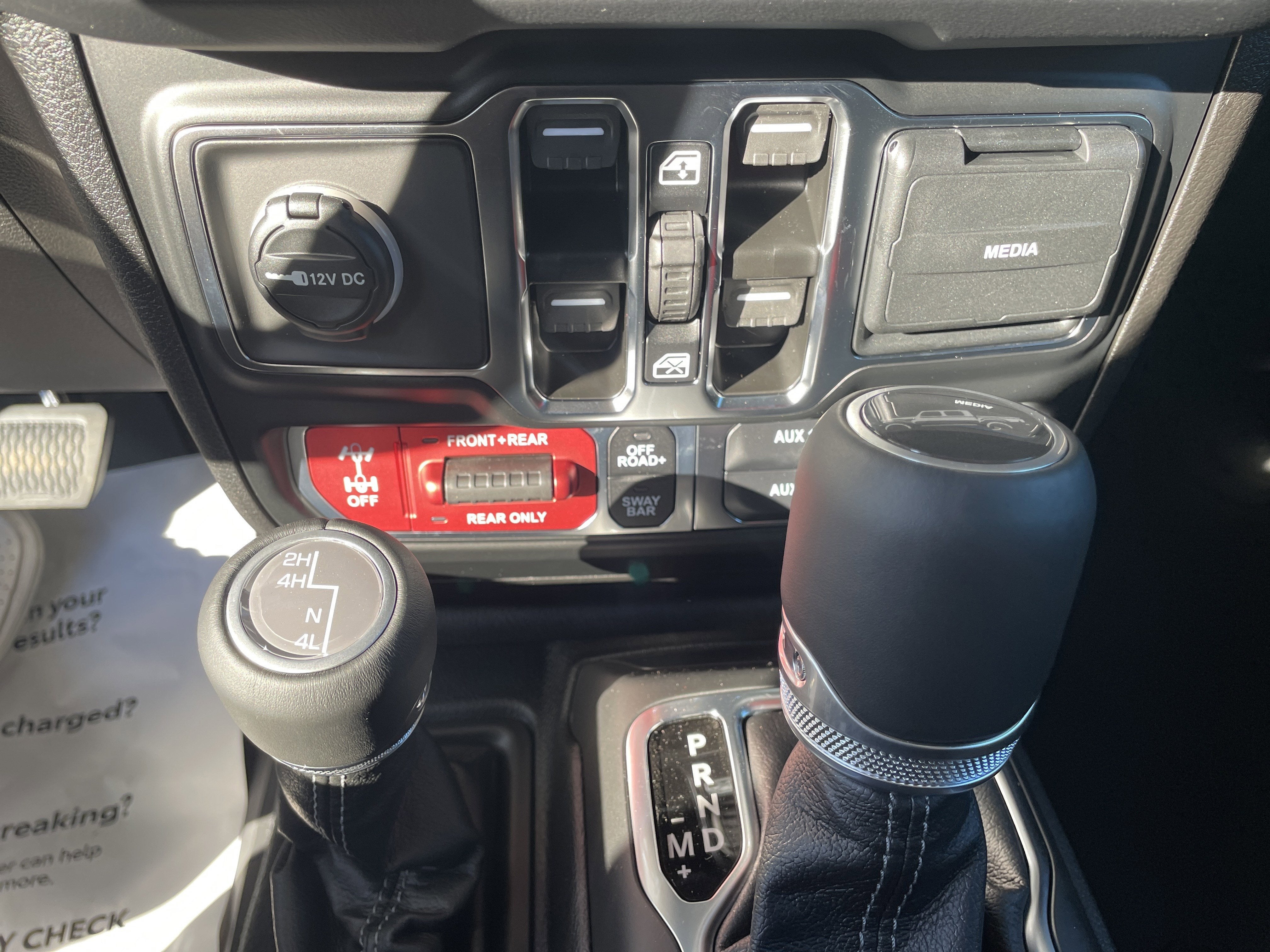 2025 Jeep Gladiator GLADIATOR RUBICON 4X4