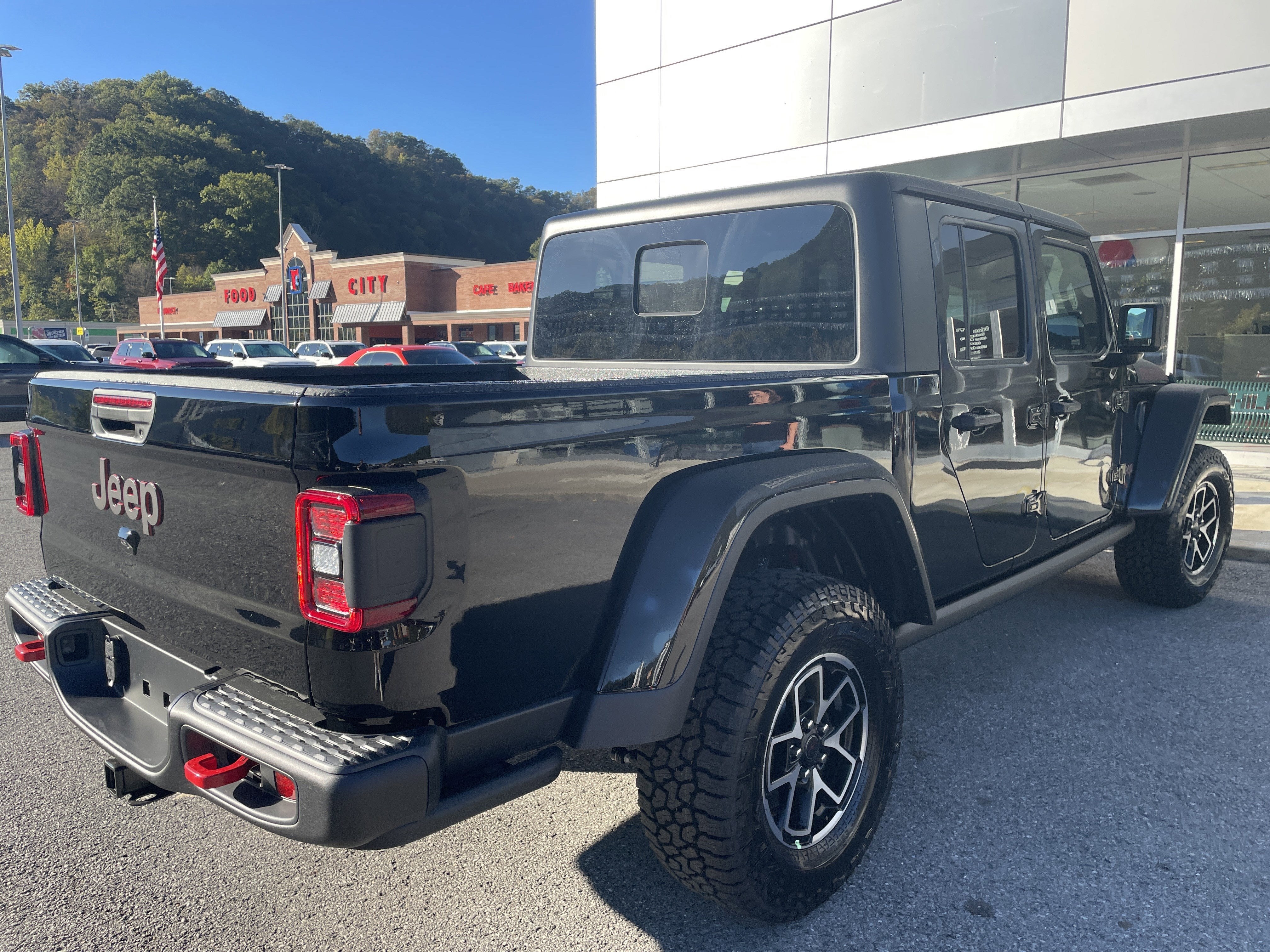 2025 Jeep Gladiator GLADIATOR RUBICON 4X4