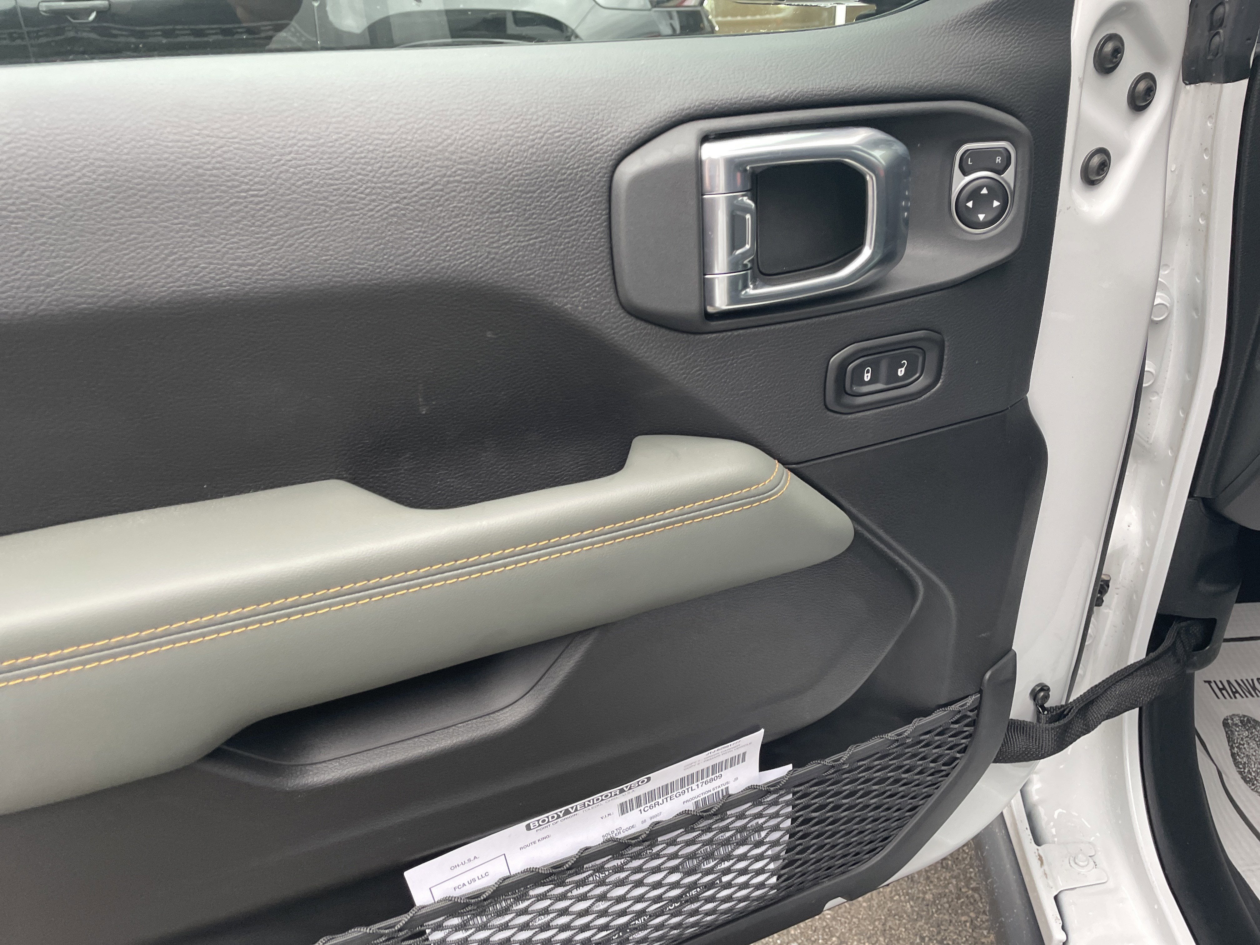 2026 Jeep Gladiator GLADIATOR MOJAVE 4X4