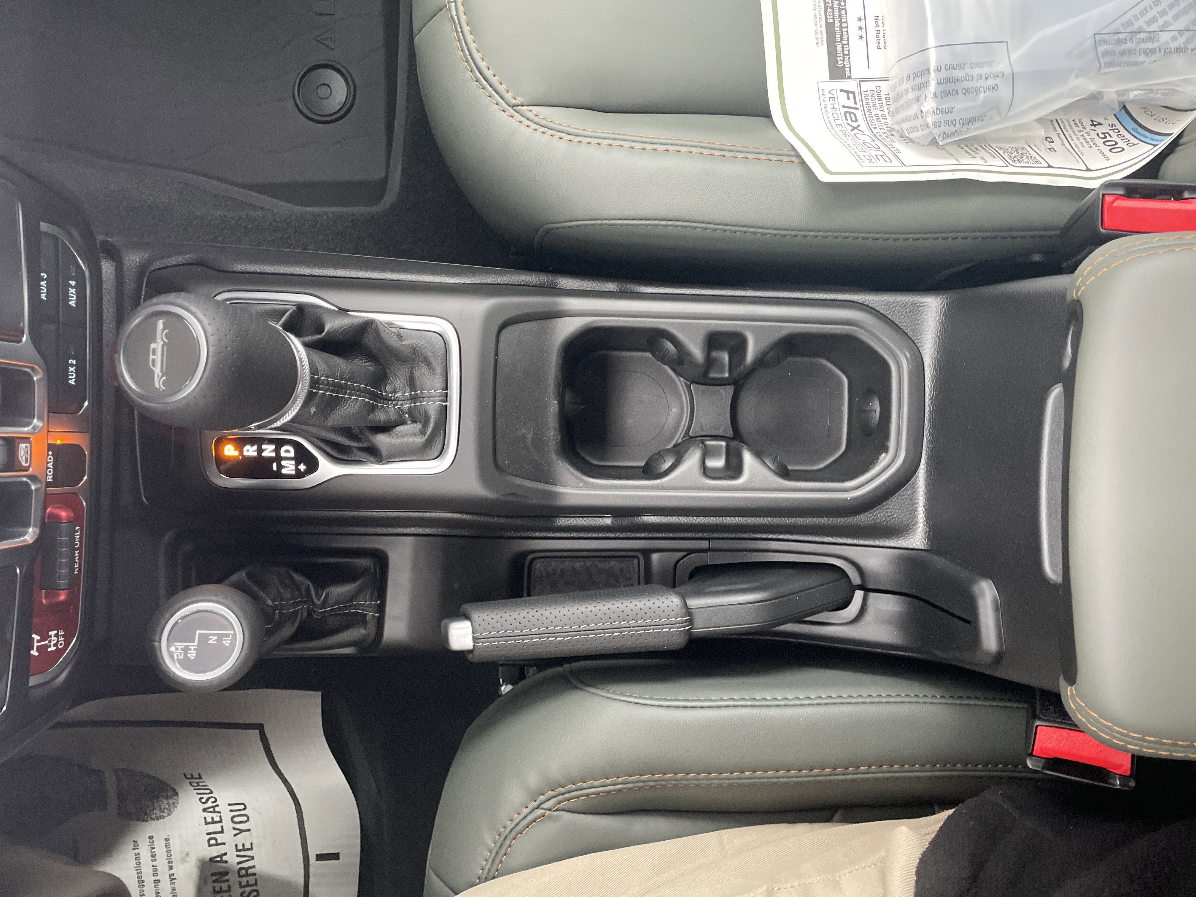 2026 Jeep Gladiator GLADIATOR MOJAVE 4X4