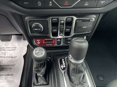 2025 Jeep Gladiator GLADIATOR MOJAVE 4X4