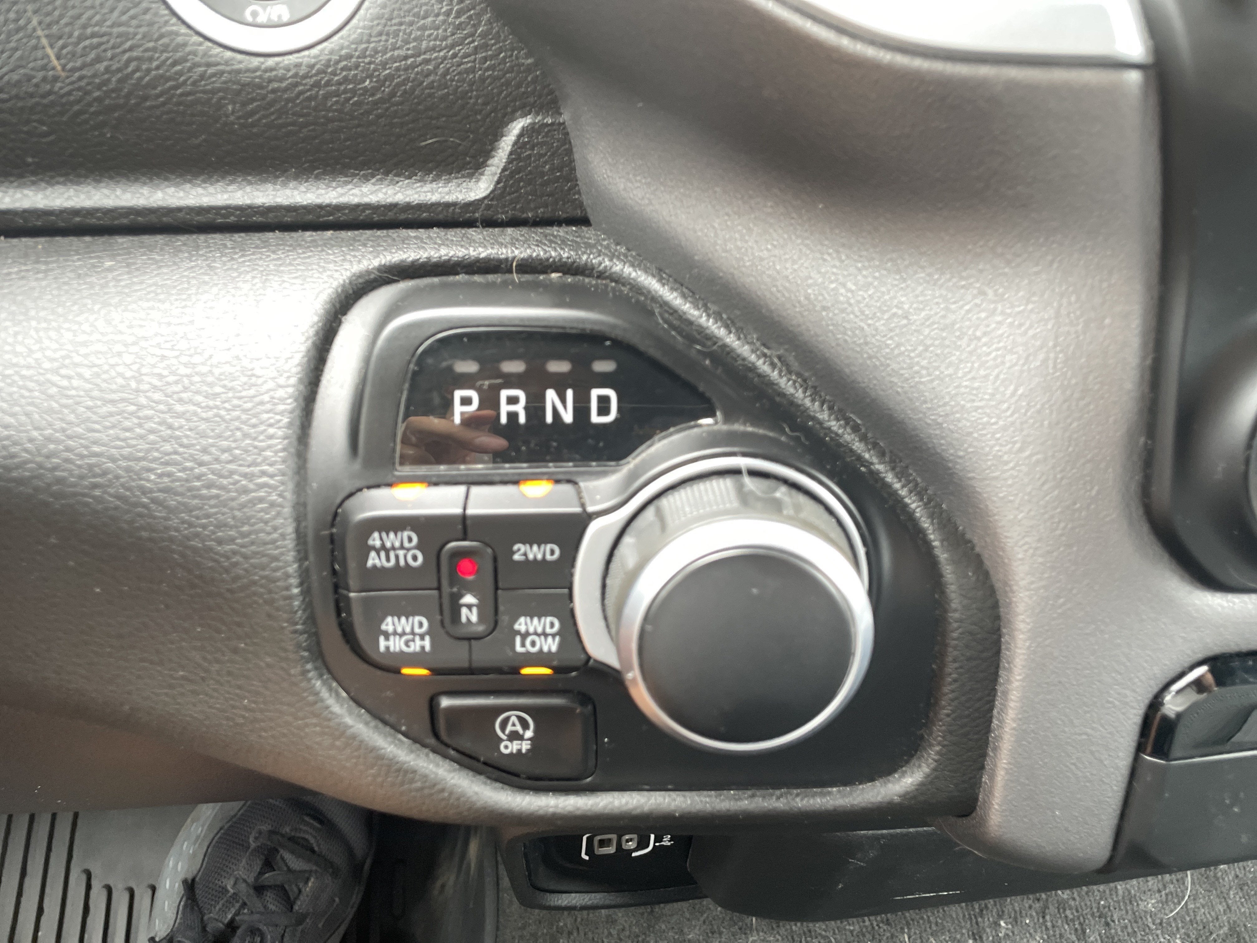 2022 RAM 1500 Big Horn Quad Cab 4x4 6'4' Box