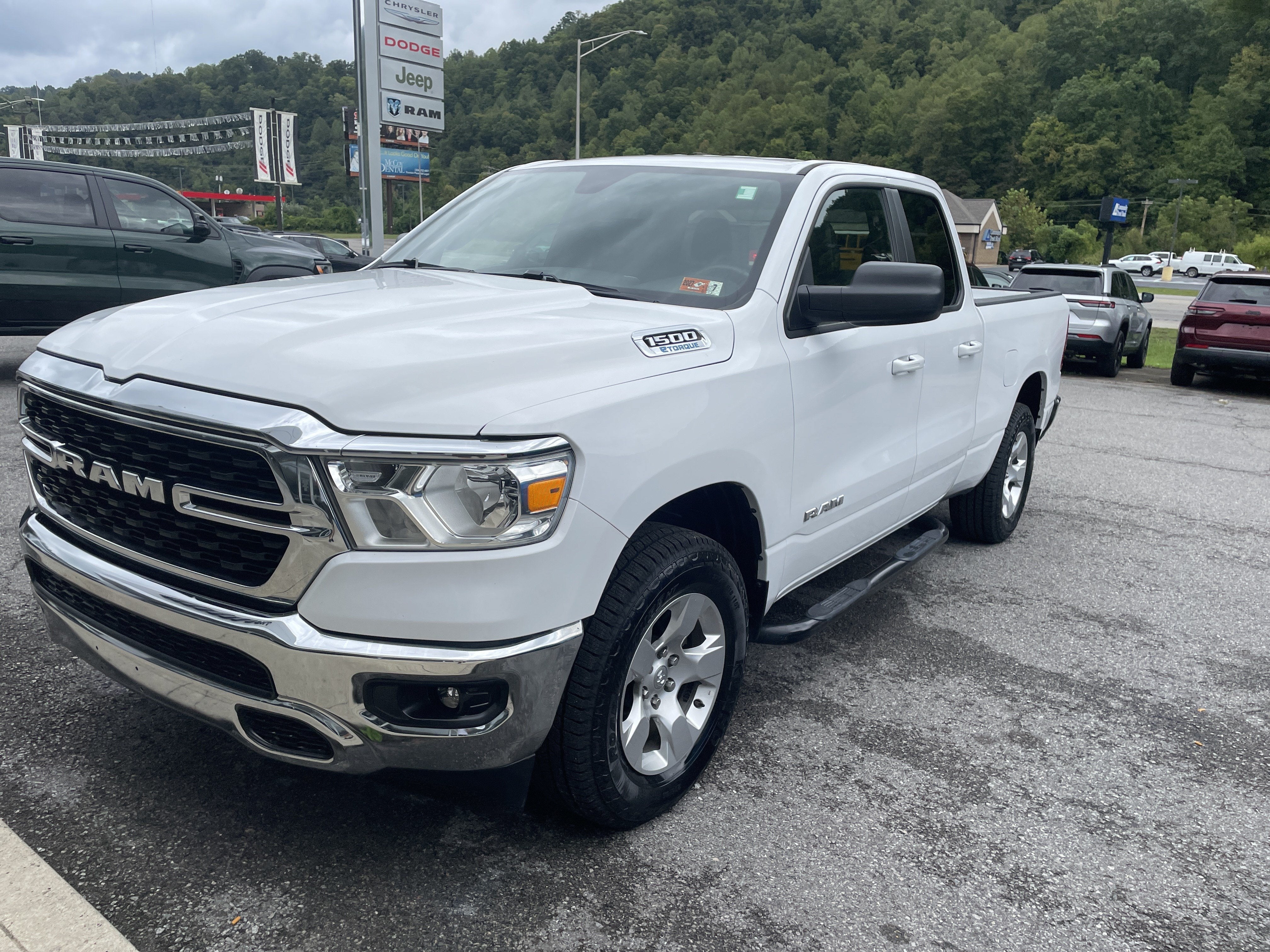 2022 RAM 1500 Big Horn Quad Cab 4x4 6'4' Box
