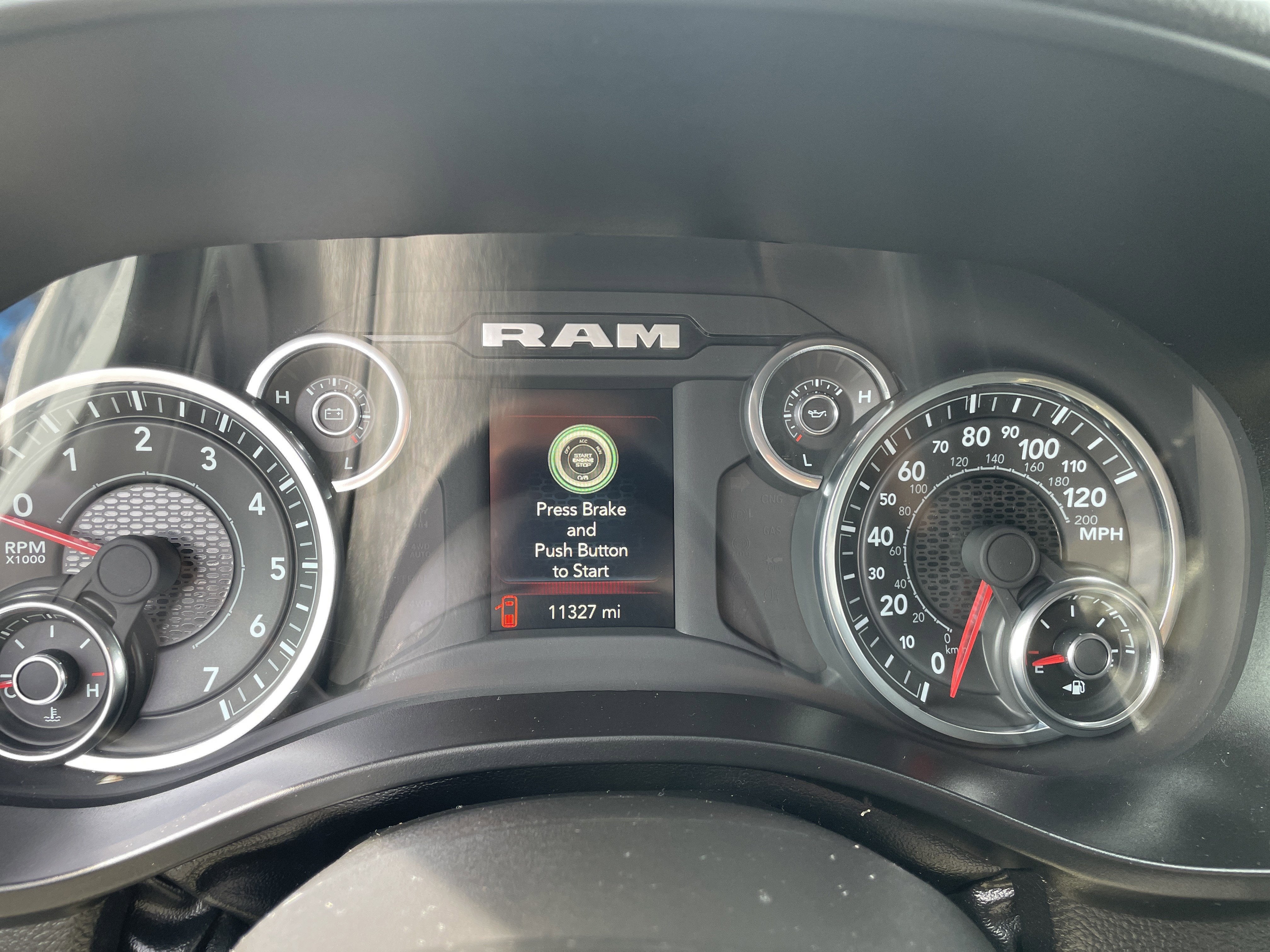 2024 RAM 1500 Big Horn Crew Cab 4x4 5'7' Box