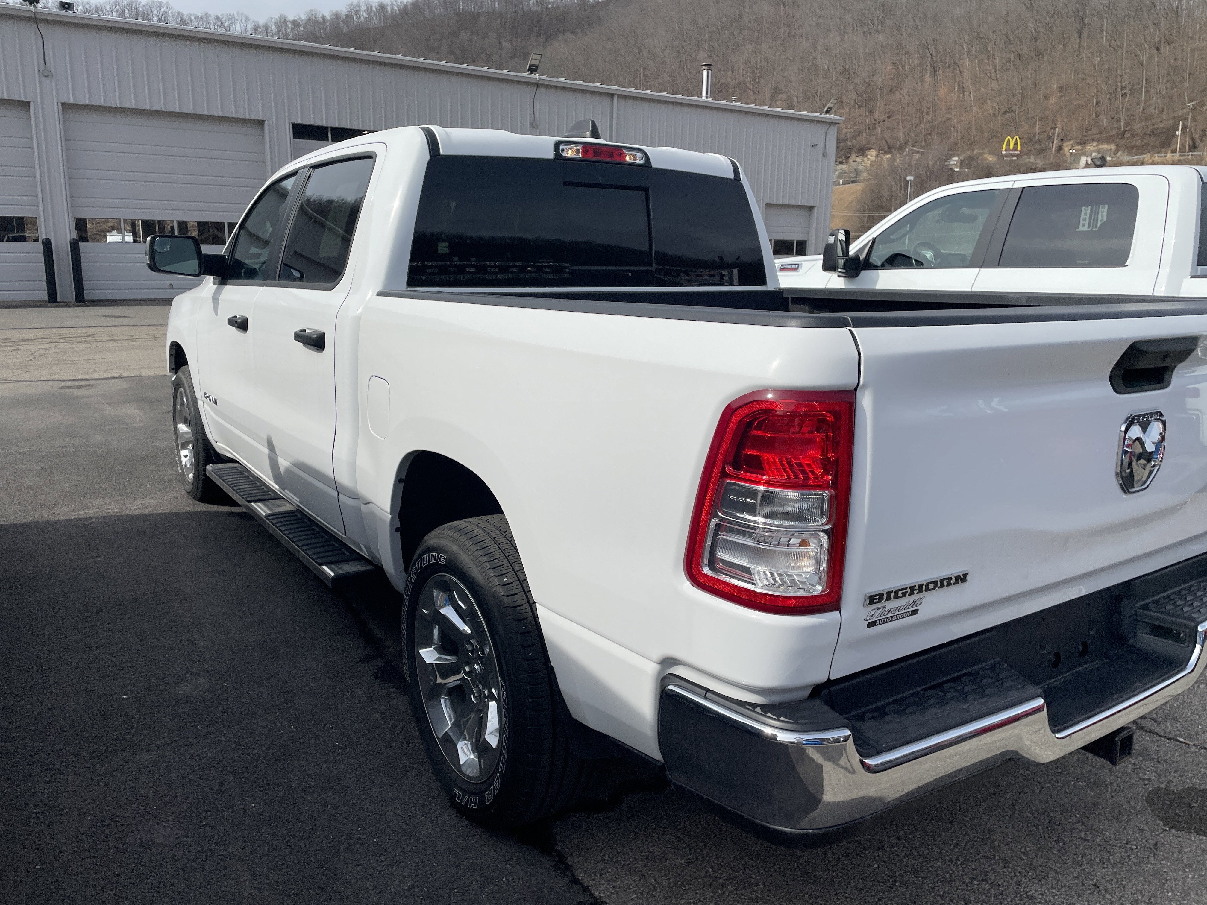 2024 RAM 1500 Big Horn Crew Cab 4x4 5'7' Box