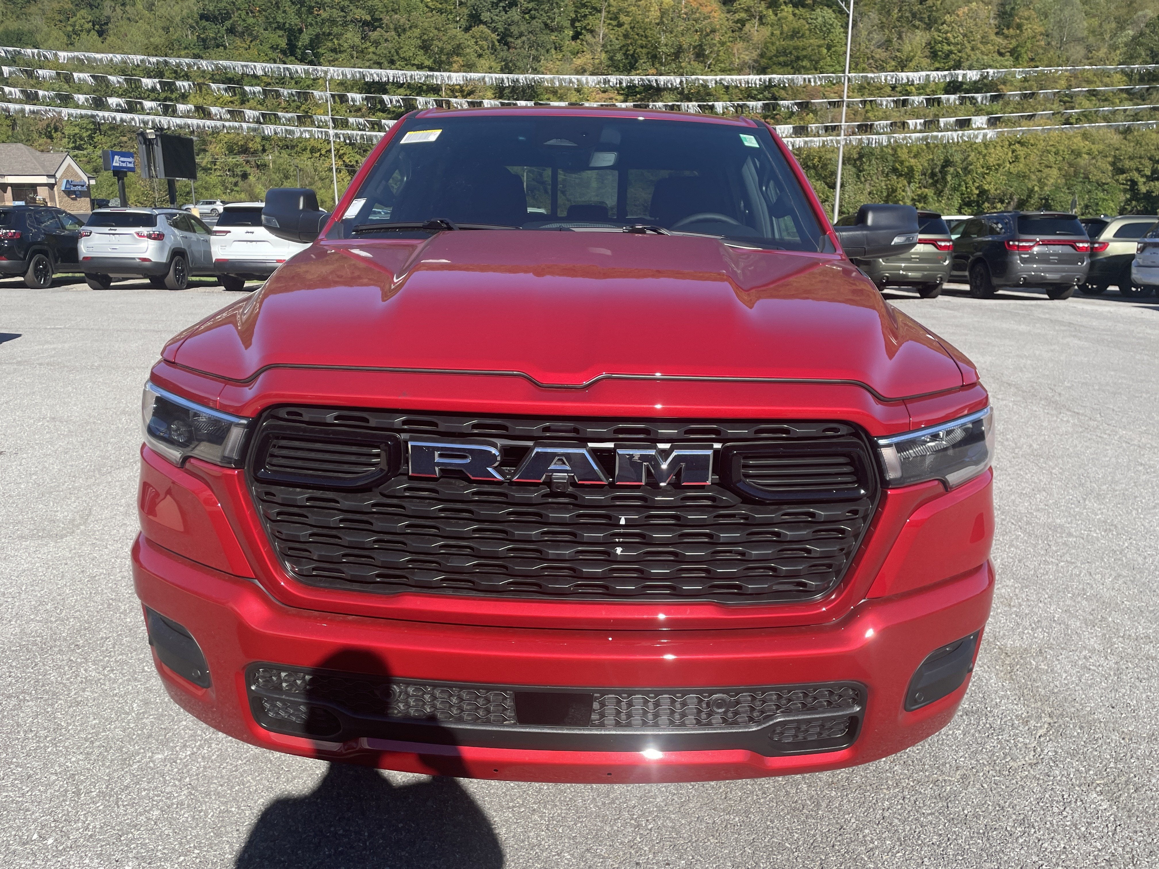 2027 RAM Ram 1500 RAM 1500 BIG HORN CREW CAB 4X4 5'7' BOX
